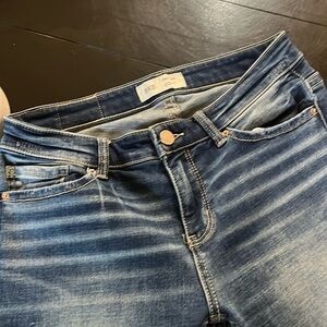 BKE Payton mid rise universal fit size 26 like a 27 crop jeans